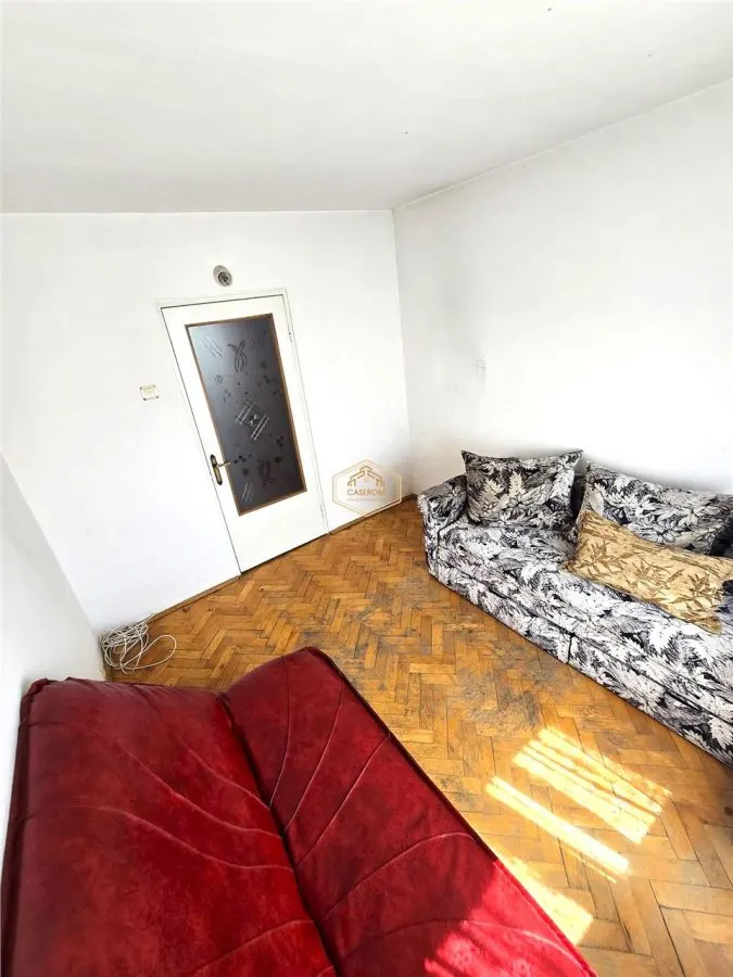 Video | Apartament decomandat 3 camere | Strada Sanatati | Micro 16 - foto 6