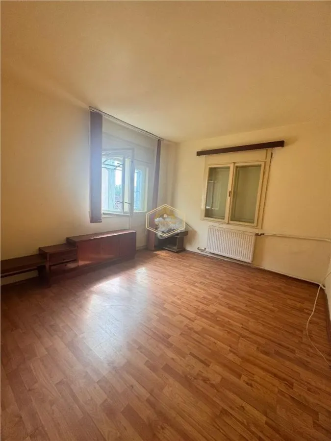 Motel 16 camere + Restaurant | 560 mp desfasurati si 608 mp teren - foto 16