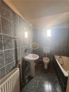 Motel 16 camere + Restaurant | 560 mp desfasurati si 608 mp teren - foto 20
