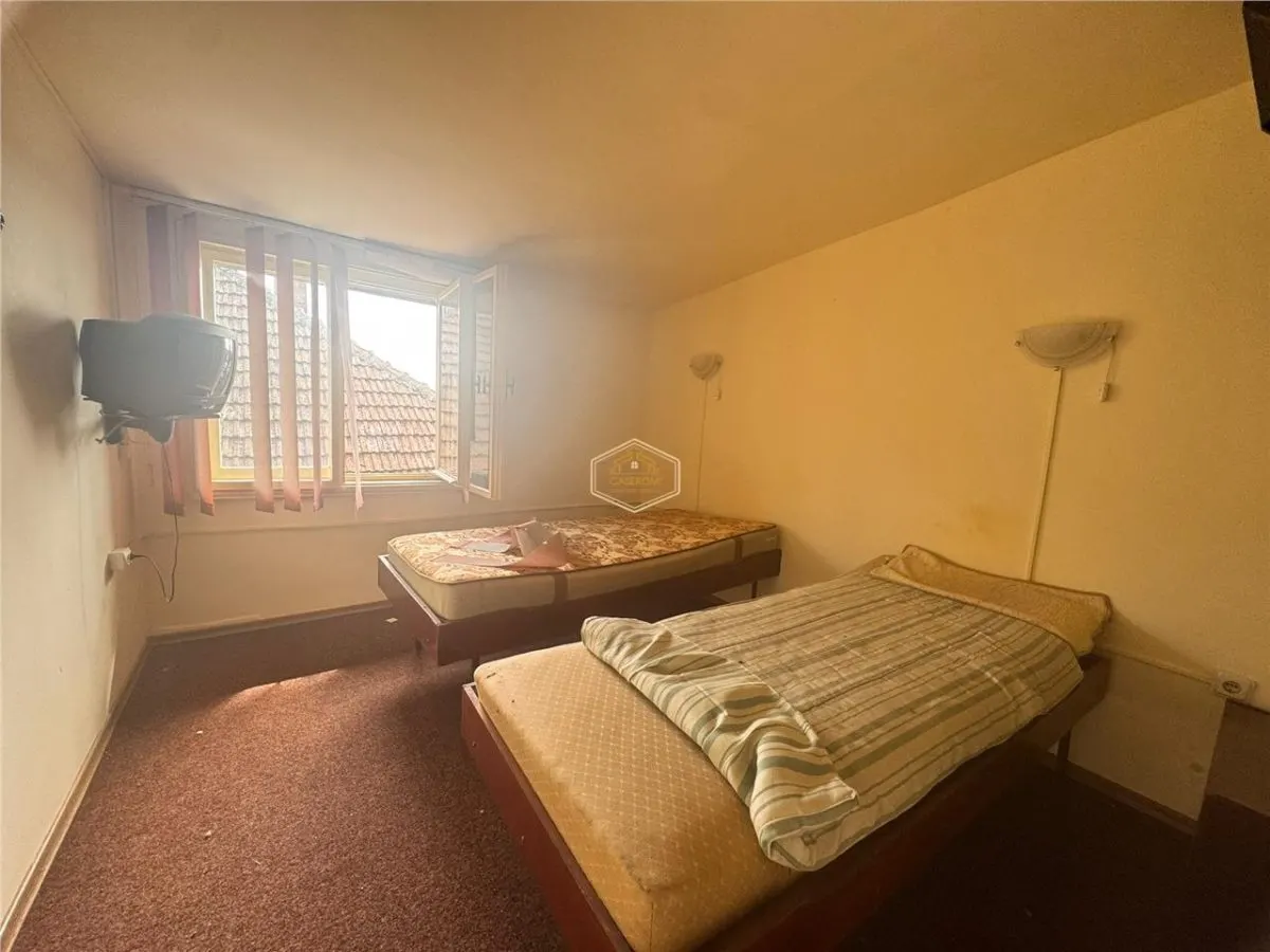 Motel 16 camere + Restaurant | 560 mp desfasurati si 608 mp teren - foto 22