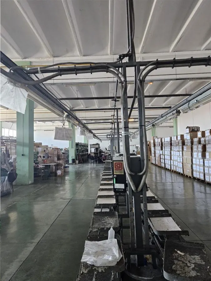 Spatiu Industrial - 3000 mp - Productie - Depozitare - Office - foto 2