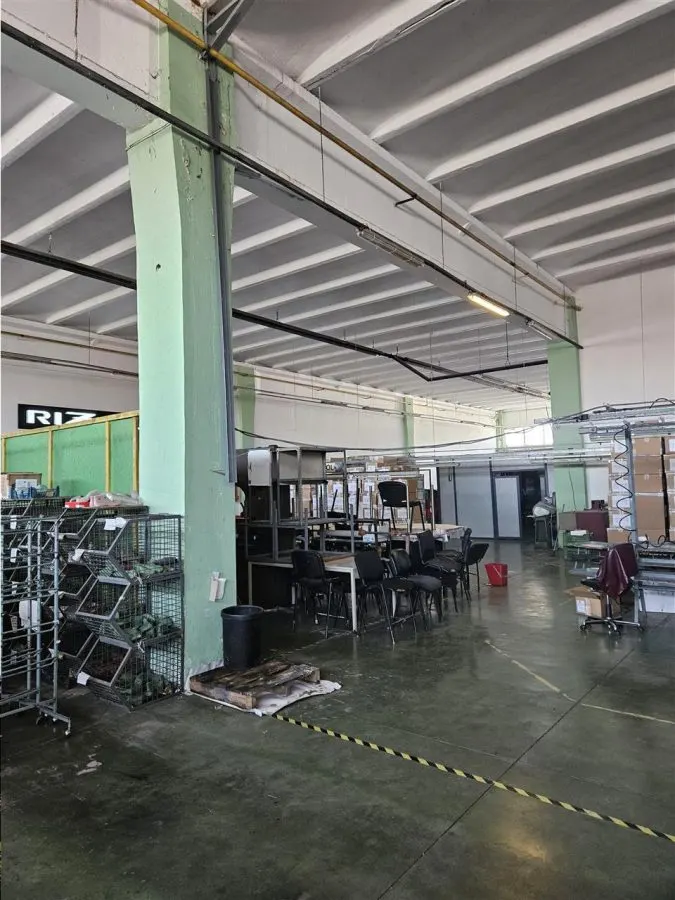 Spatiu Industrial - 3000 mp - Productie - Depozitare - Office - foto 5