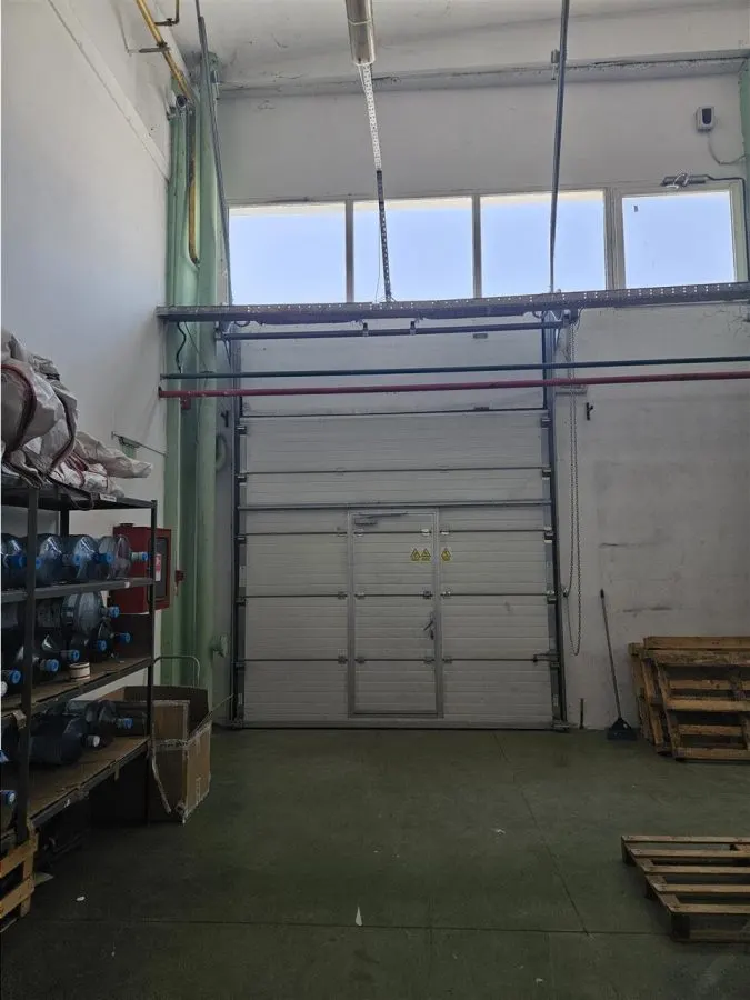 Spatiu Industrial - 3000 mp - Productie - Depozitare - Office - foto 10