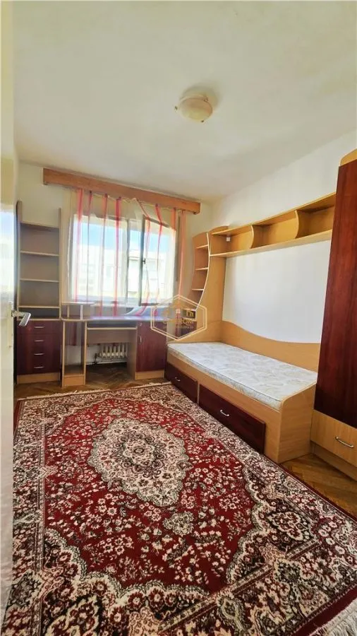 Apartament cu 3 camere + sufragerie | Centru, Calea Traian - foto 12