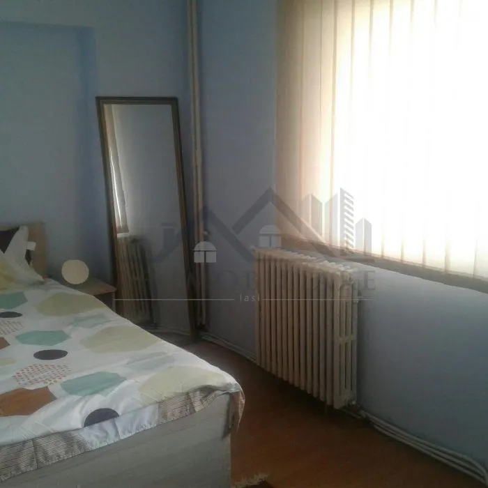 Apartament 3 camere zona Bulevard Independentei - foto 1