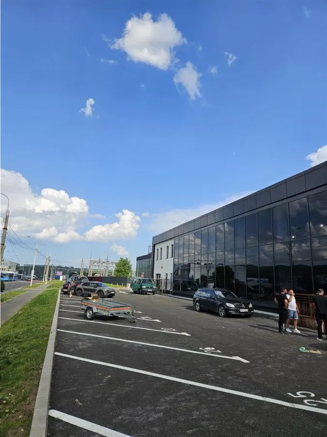 Spatiu Comercial Etaj - 500 mp - Showroom - Servicii - foto 12
