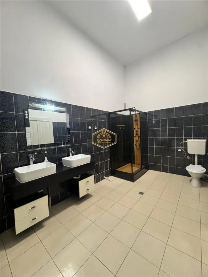 Spatiu versatil - 280 mp in Centru | Parcare in curte | Birouri, Servicii - foto 5