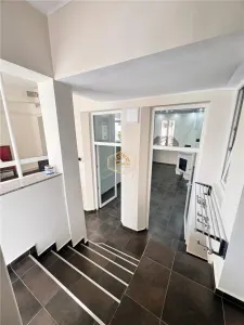 Spatiu versatil - 280 mp in Centru | Parcare in curte | Birouri, Servicii - foto 8