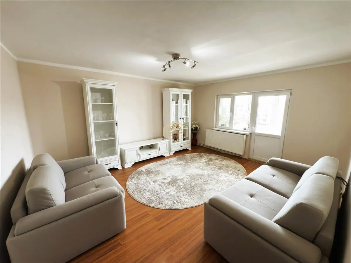 VIDEO | Apartament decomandat cu 3 camere | Micro 16 - foto 1