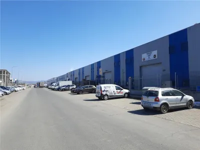 0,75 ha - Teren pentru dezvoltare imobiliara - constructii industriale - foto 4