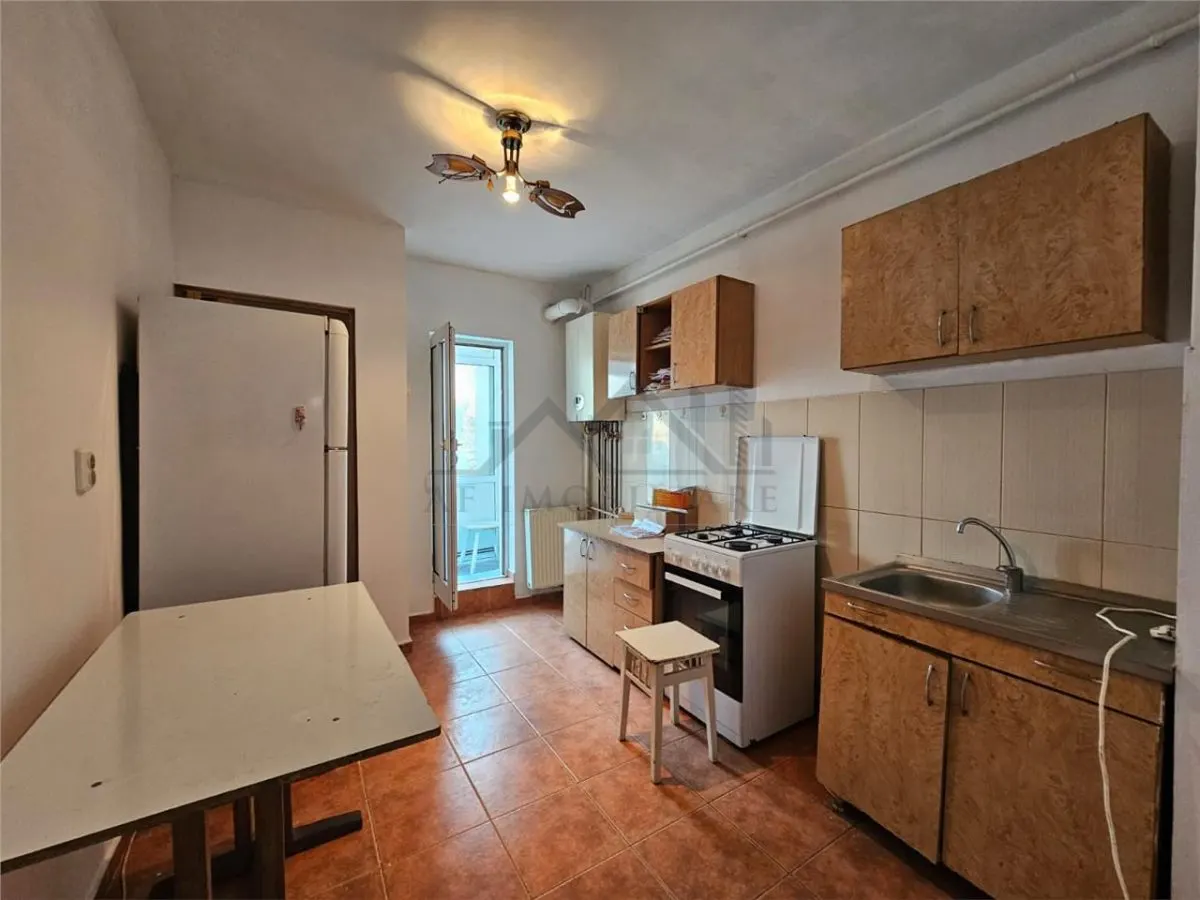 Apartament 3 camere Dacia - foto 5