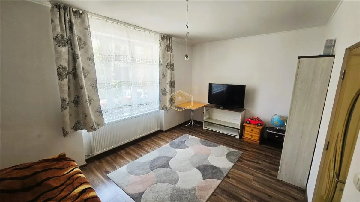 VIDEO | PIATA 14 MAI | CASA MULTIFUNCTIONALA | 3 APARTAMENTE + SPATIU COMERCIAL - foto 11