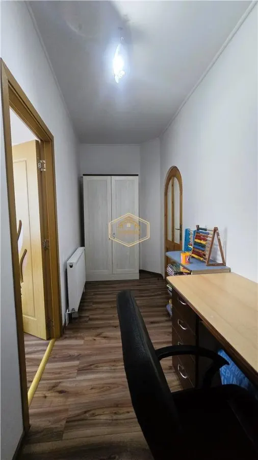 VIDEO | PIATA 14 MAI | CASA MULTIFUNCTIONALA | 3 APARTAMENTE + SPATIU COMERCIAL - foto 13