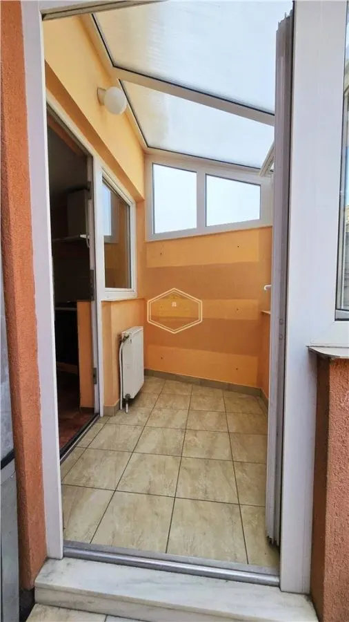 VIDEO | PIATA 14 MAI | CASA MULTIFUNCTIONALA | 3 APARTAMENTE + SPATIU COMERCIAL - foto 16