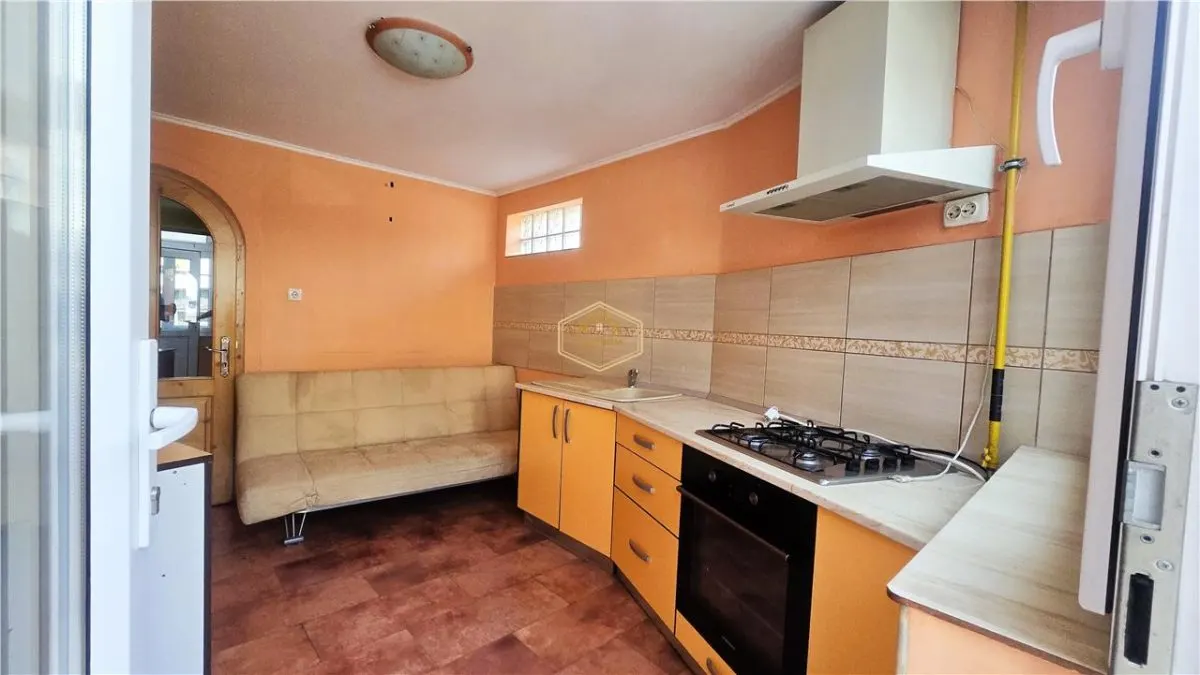 VIDEO | PIATA 14 MAI | CASA MULTIFUNCTIONALA | 3 APARTAMENTE + SPATIU COMERCIAL - foto 17
