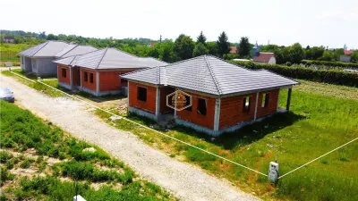 ?? VIDEO | Casa Noua cu 4 camere, langa Bercu Rosu | Spatiu si liniste pentru familia ta - foto 3