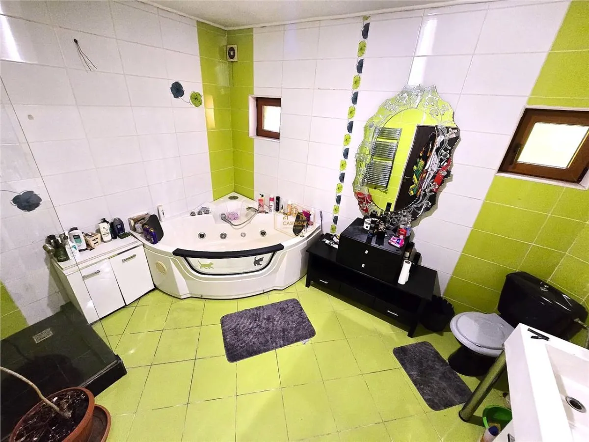 Casa spatioasa cu 5 camere | Ilarie Chendi - foto 21
