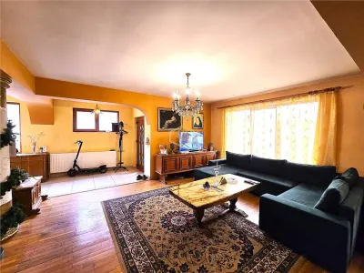 Casa spatioasa cu 5 camere | Ilarie Chendi - foto 4