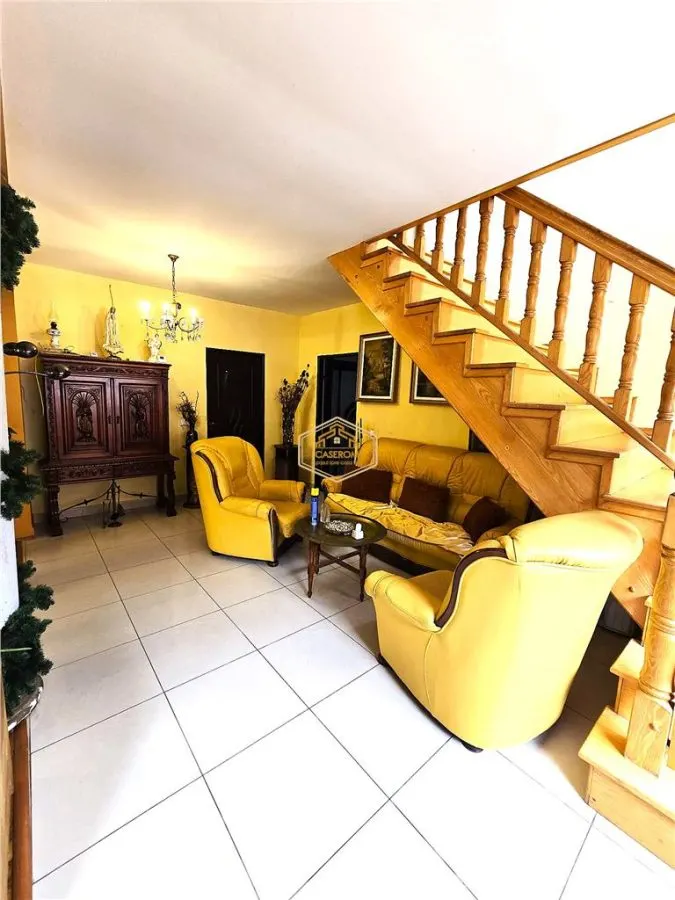 Casa spatioasa cu 5 camere | Ilarie Chendi - foto 8