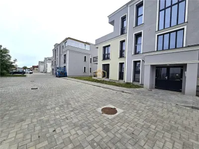 Video | Apartament Nou cu 3 Camere - 94 mp utili | Parter | Strada Basmelor - Satu Mare - foto 2