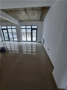 Spatiu Comercial, 76 mp, Sibiu - Selimbar