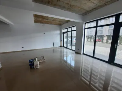 Spatiu Comercial, 76 mp, Sibiu - foto 14