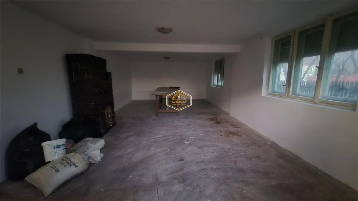 Casa individuală cu 4 camere in Mediesu Aurit | Castelul Lonyai - foto 8
