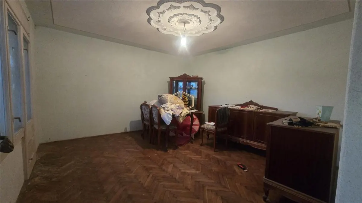 Casa individuală cu 4 camere in Mediesu Aurit | Castelul Lonyai - foto 9
