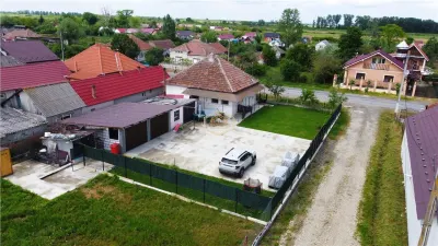 VIDEO | Casa cu teren generos si deschidere la 3 strazi | 10 minute de Satu Mare - foto 3