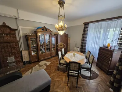 Apartament cu 3 camere aproape de inima Satmarului | Curte proprie 290 mp - Satu Mare