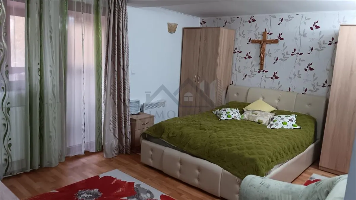 Ocazie! Barnova str Principala Vila P+1+M 225mp Teren 600mp amenajat - foto 16