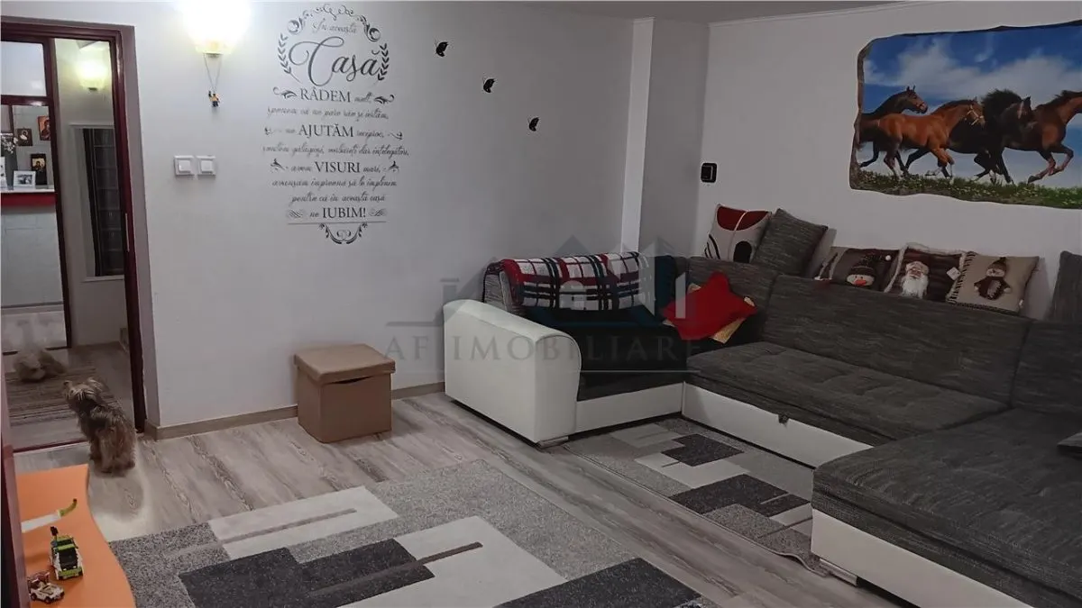 Ocazie! Barnova str Principala Vila P+1+M 225mp Teren 600mp amenajat - foto 6