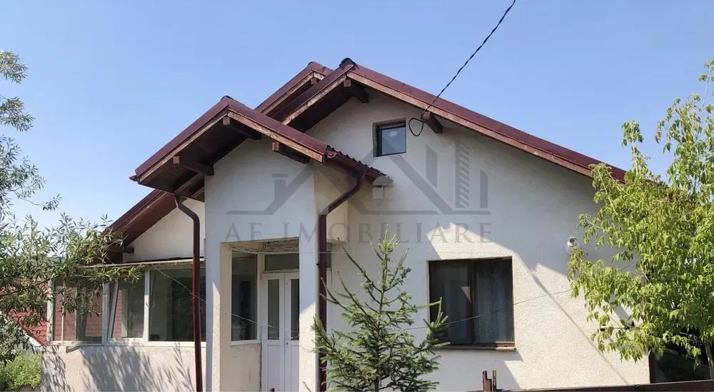 Visani  CASA PARTER  86mp  teren 313mp  acces usor spre oras - foto 1