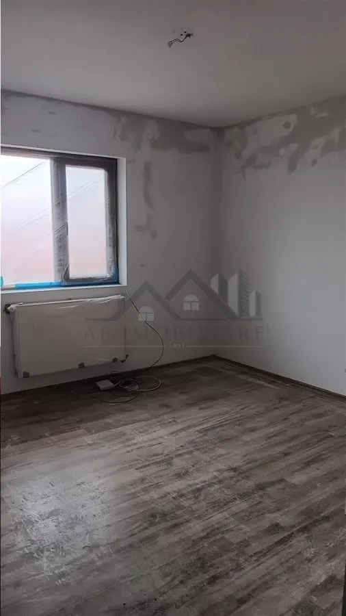 Visani  CASA PARTER  86mp  teren 313mp  acces usor spre oras - foto 8