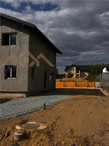 Schimb cu apartament, casa noua cu etaj, in cartier nou Tautii Magheraus - foto 2