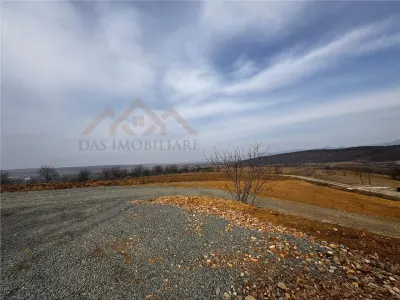 Teren intravilan in Coas, zona cu priveliste superba - foto 3