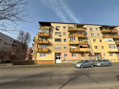 VIDEO | Apartament cu 2 camere decomandat | Micro 17 - Satu Mare