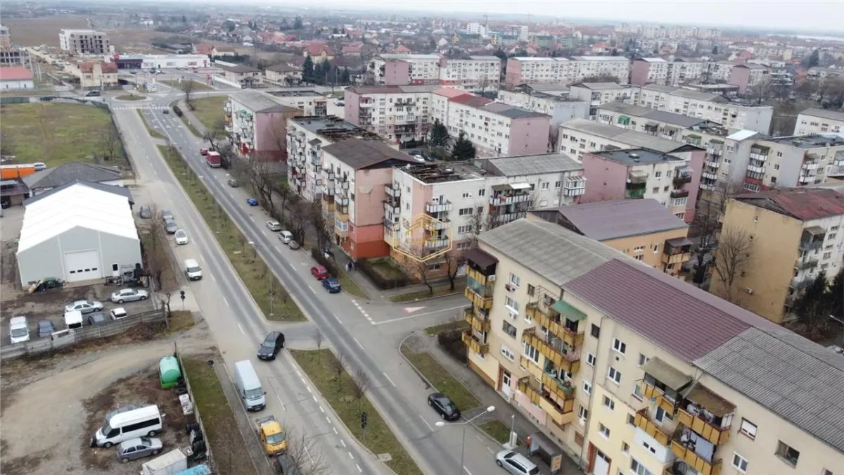 VIDEO | Apartament cu 2 camere decomandat | Micro 17 - foto 23