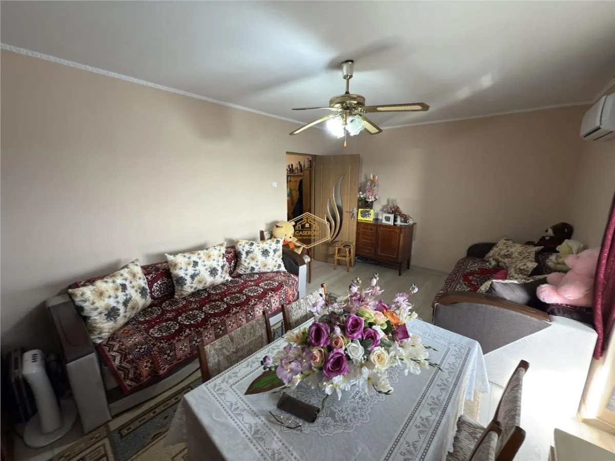 VIDEO | Apartament cu 2 camere decomandat | Micro 17 - foto 5