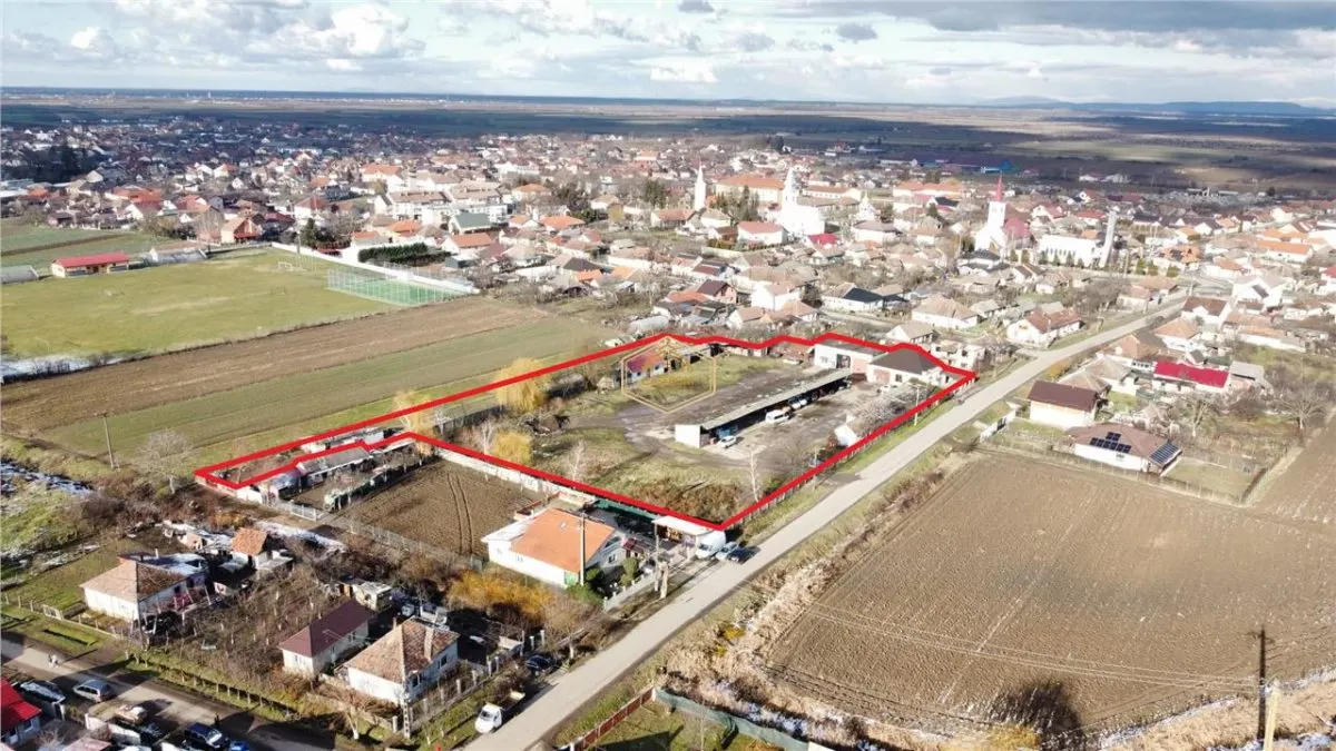 VIDEO | Teren intravilan in suprafata de 7.774 mp | Cladiri in suprafata de 1.029 mp - foto 6