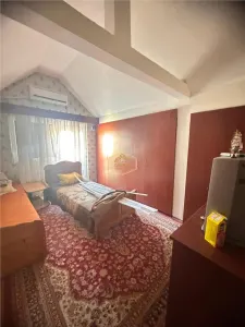Casa cu 8 camere in Centru | Servicii - Clinica | Teren 700 mp - foto 11