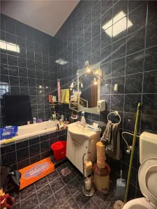 Casa cu 8 camere in Centru | Servicii - Clinica | Teren 700 mp - foto 3