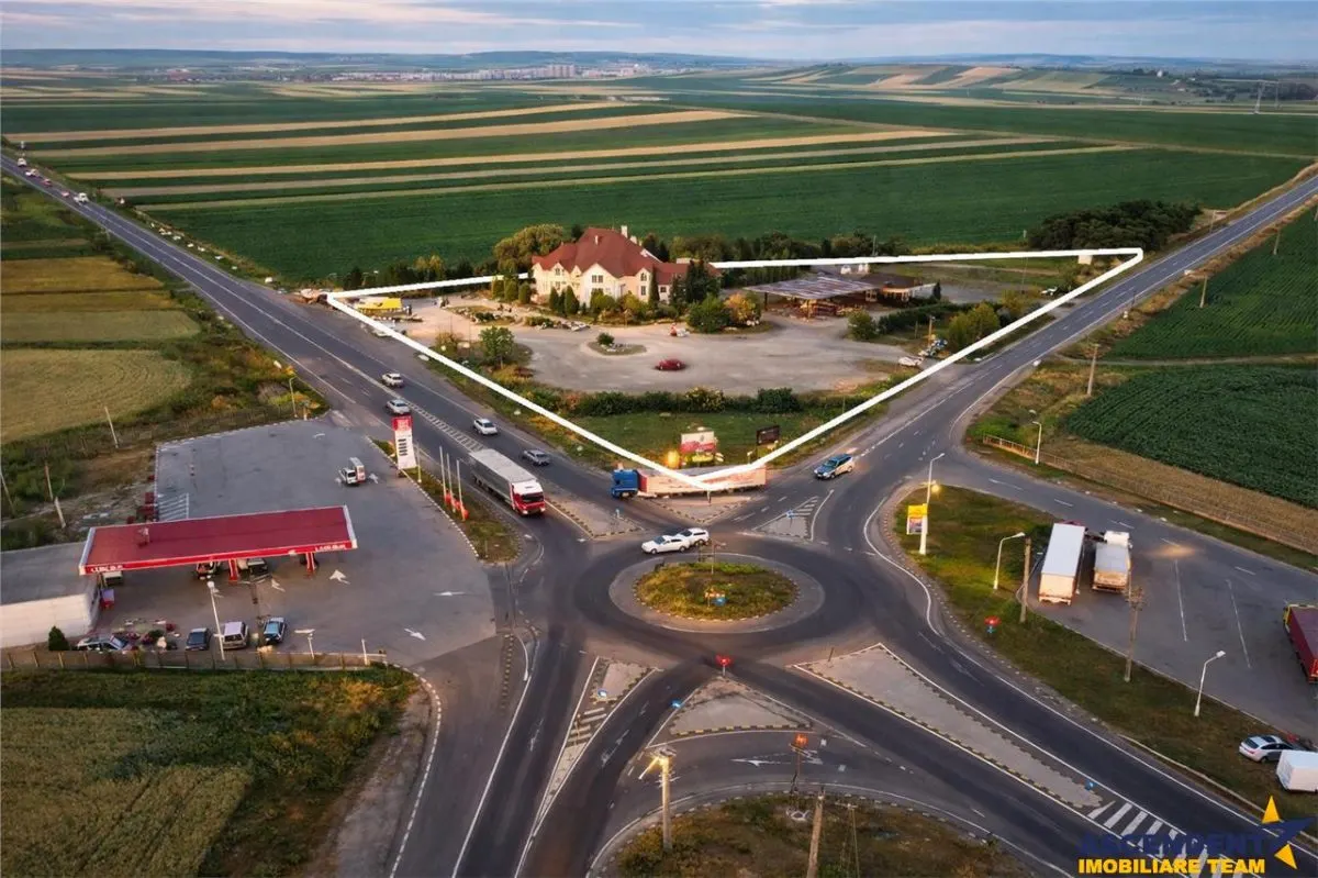 Potential imobiliar remarcabil, recomandat domeniului Petrolier si HoReCa, DN11, Reci, Covasna - foto 1