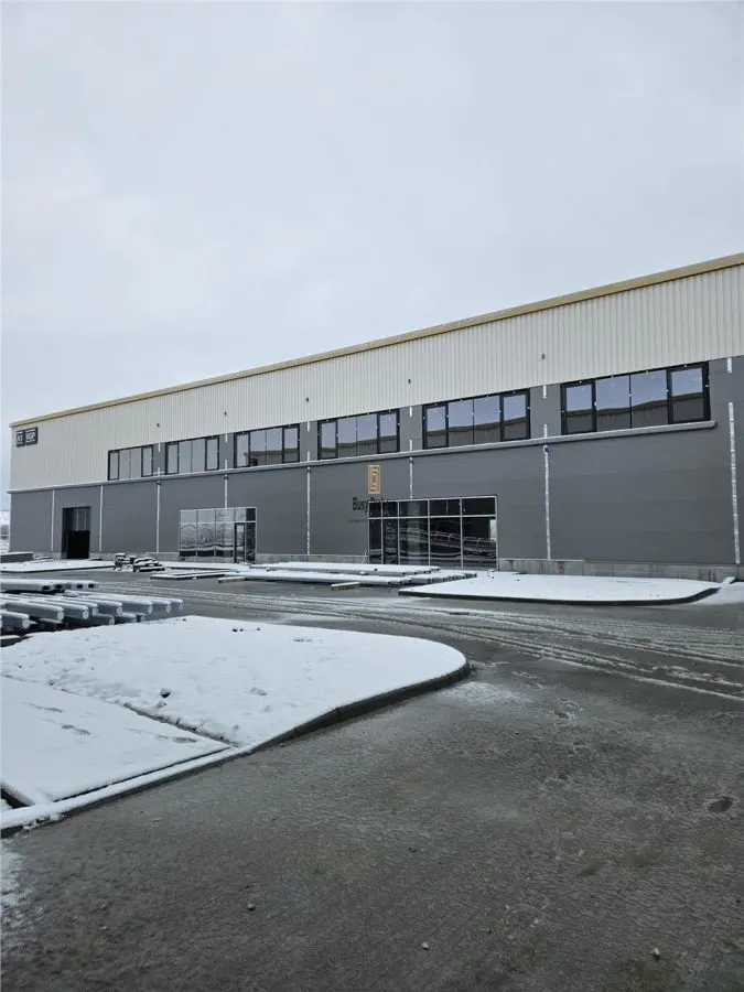 Spatiu Industrial - 1140 mp - Productie - Depozitare - Distributie - E-Commerce - foto 4