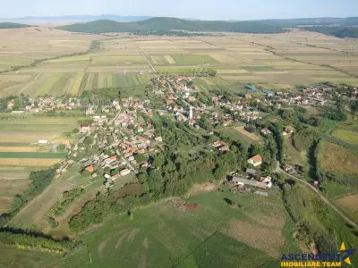Suprafata intravilana pe 6.425 mp, oportunitate platforme rezidentiale - Dobolii de Jos