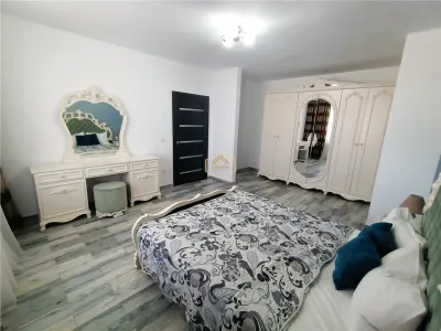 VIDEO | Apartament spatios cu 2 camere | Piata de Vechituri - foto 3