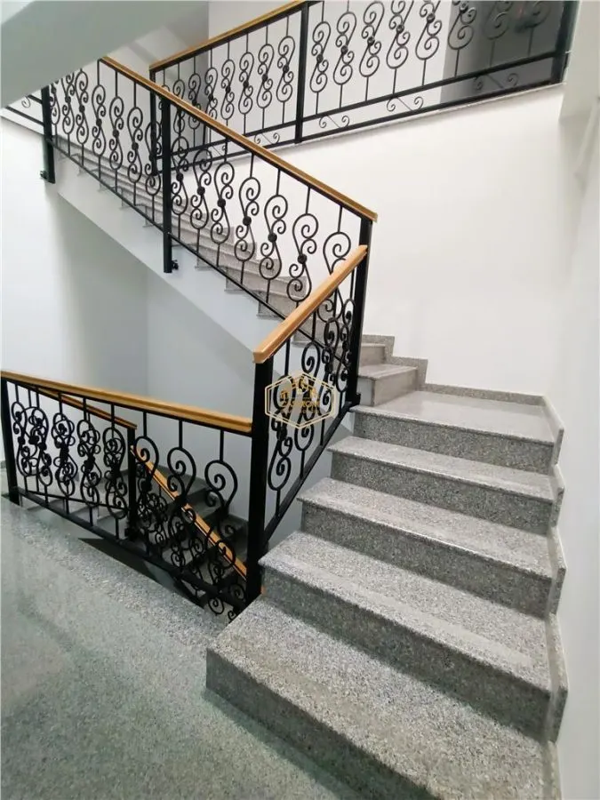Apartament cu 3 camere | Etaj 2 - Piata de Vechituri - foto 9