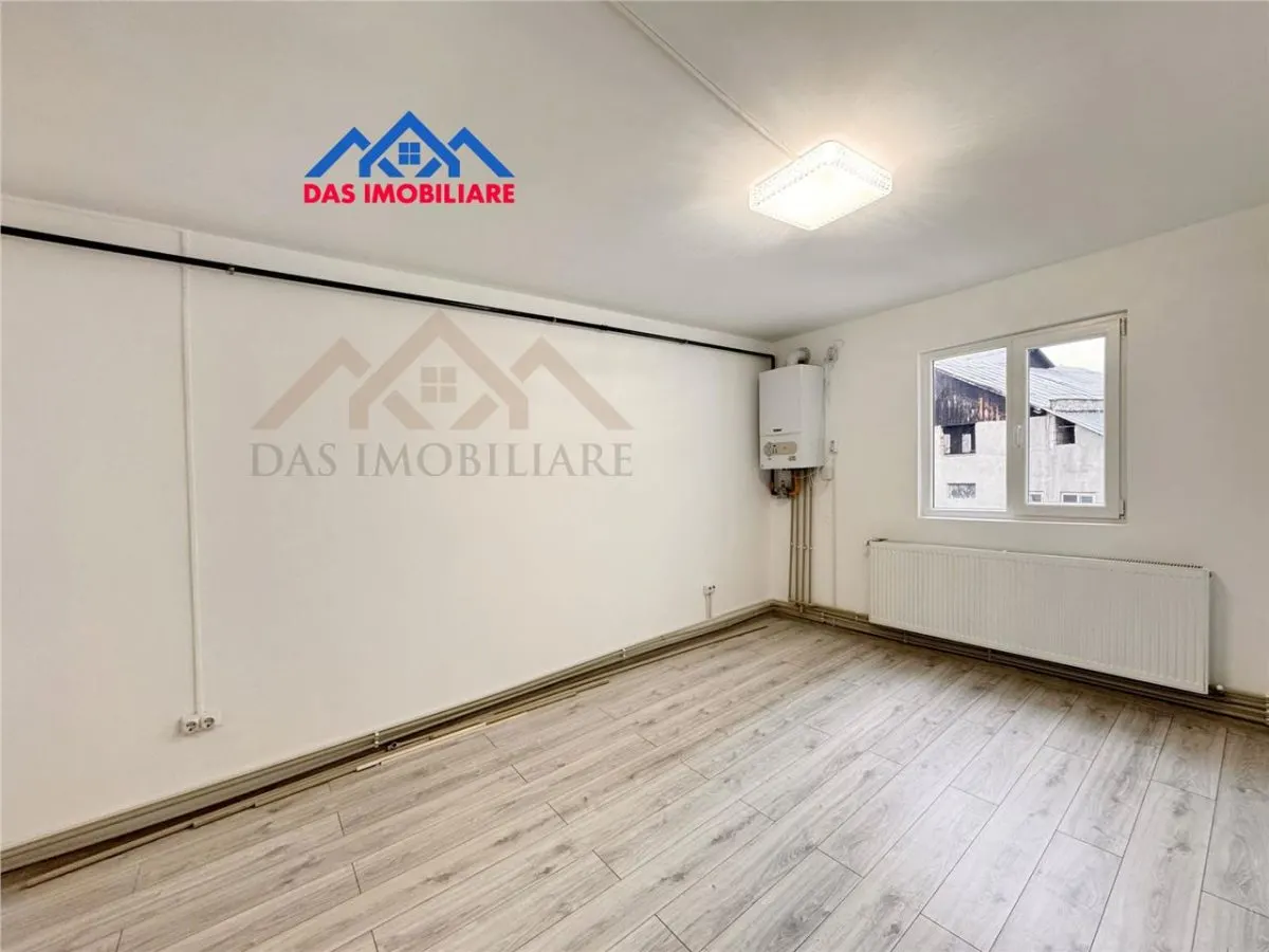 Garsoniera renovata, etaj 2, str. Berzei - foto 5
