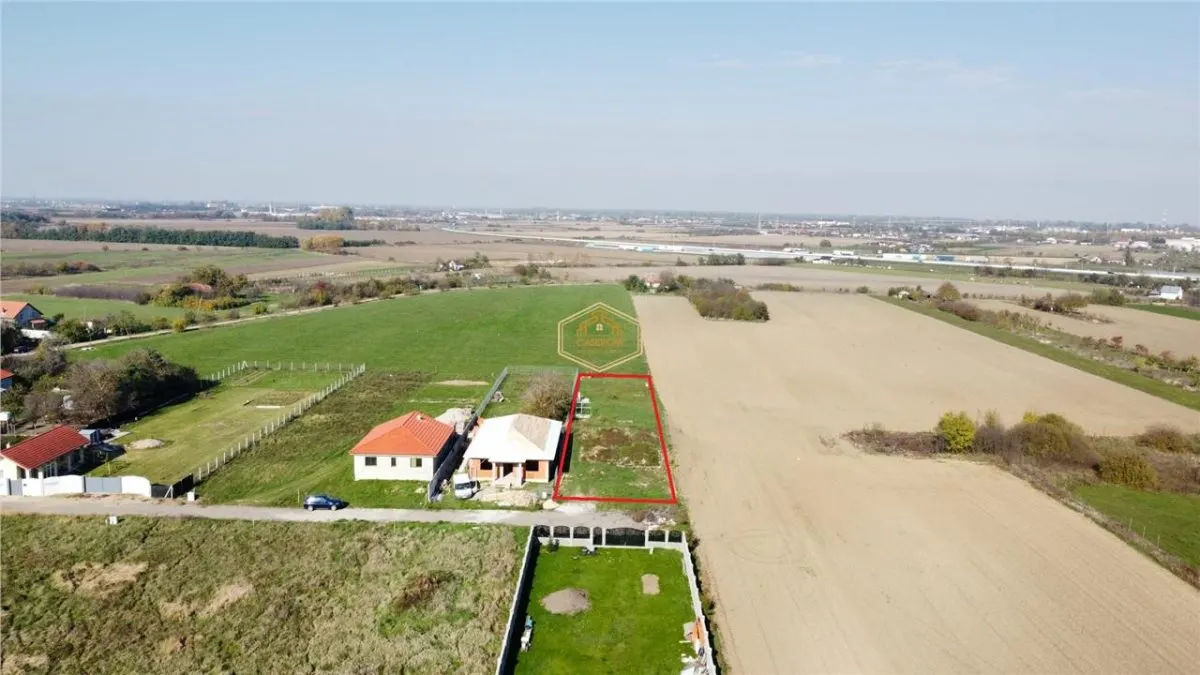 Teren intravilan - 1.215 mp | Fundatie si Proiect Aprobat | Oportunitate ideala in Satu Mare - foto 1