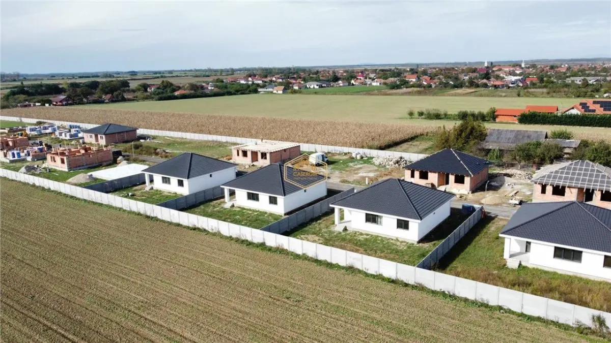Casa ta de vis in Lazuri | Confort modern la doar 10 minute de Satu Mare - foto 5